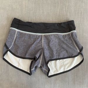 LULULEMON SPEED SHORTS. SIZE 4.